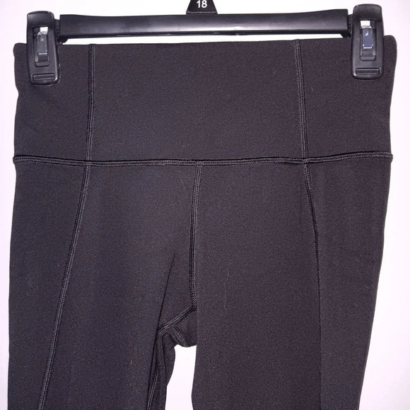 Athleta women's salutation 7/8 tight leggings size XS black - Picture 3 of 7